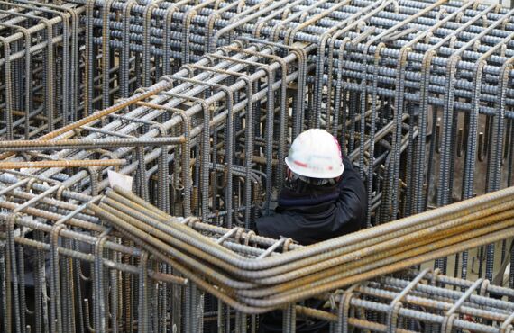建設業許可をわかりやすく解説！【No.35】鉄筋工事業とは？（建設業許可の業種）（多摩シェルパ行政書士事務所）